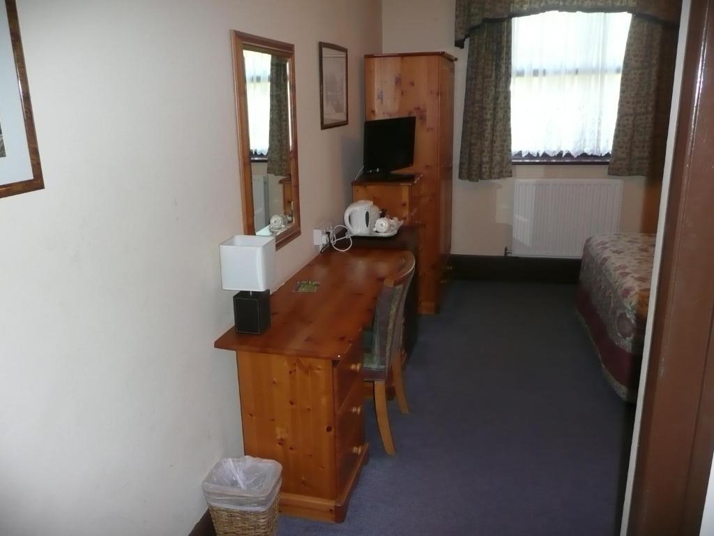 Cottage Guest House Ґіллінґдон Номер фото